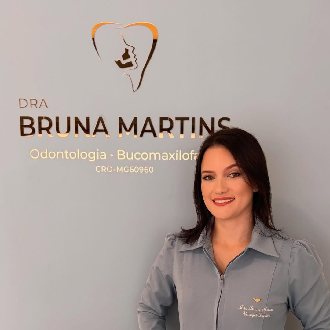 Dra. Bruna Martins — Cirurgiã-dentista, clínica geral e cirurgia oral